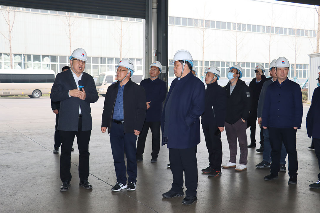 西峽縣領(lǐng)導(dǎo)一行到明泰鋁業(yè)參觀考察