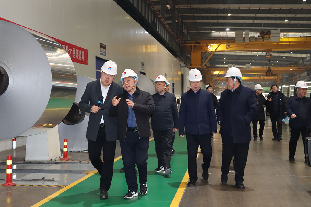 西峽縣領(lǐng)導(dǎo)一行到明泰鋁業(yè)參觀考察