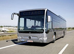 大巴車蒙皮用3003超寬鋁板